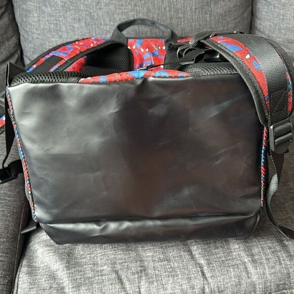 Spider-Man Marvel x Igloo Backpack 28 Cans Capacity Insulated Daypack New - Picture 13 of 14